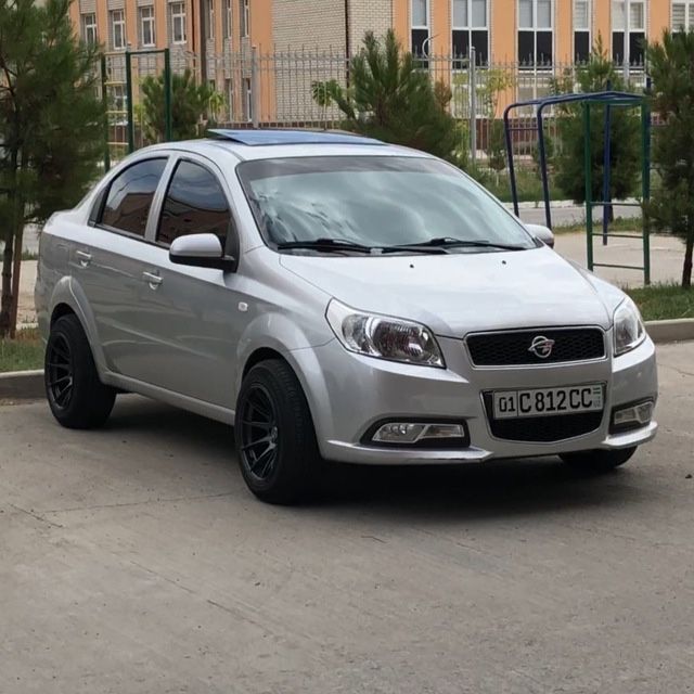 Ravon Nexia 3 Avtomat Panorama Lyukli