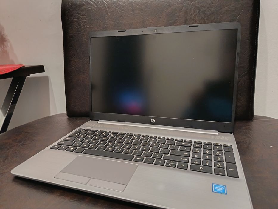 Vand Laptop HP 250 Notebook G8 PC