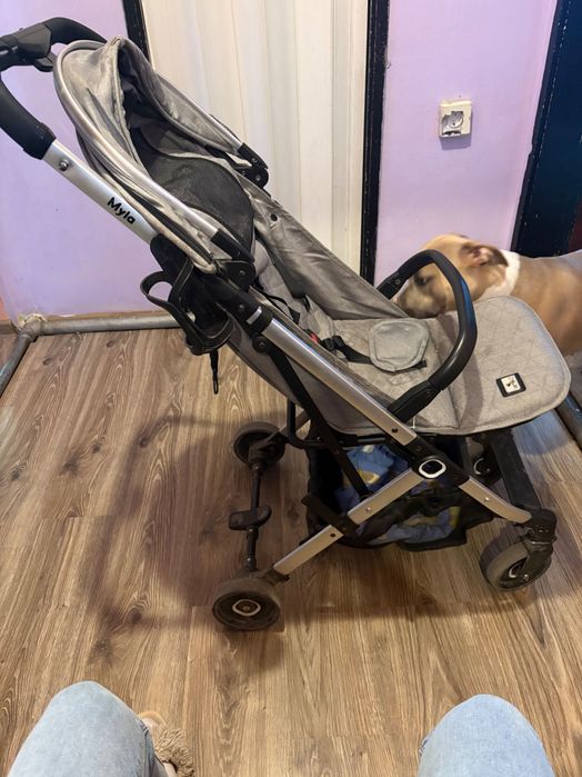 Продавам лятна количка