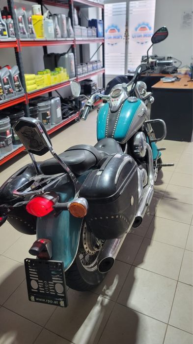 Kawasaki VN 800 A.