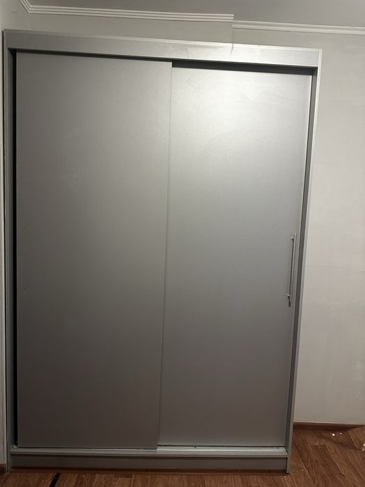 шкаф купейный для гостиной