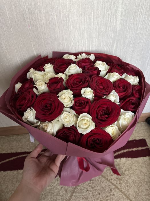 51 роза свежий,объемный