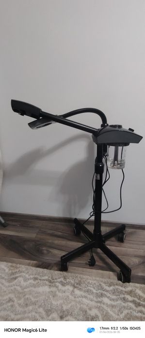 Lupa și vapofor cosmetic ,aproape nou!