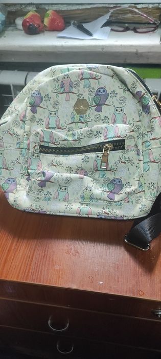 Продам сумки разные