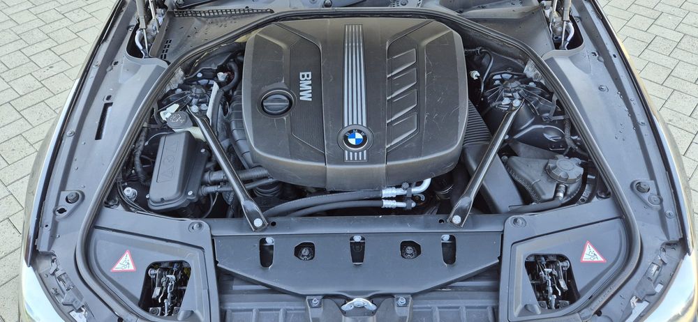 BMW 5 Series 2012 — imagine 3