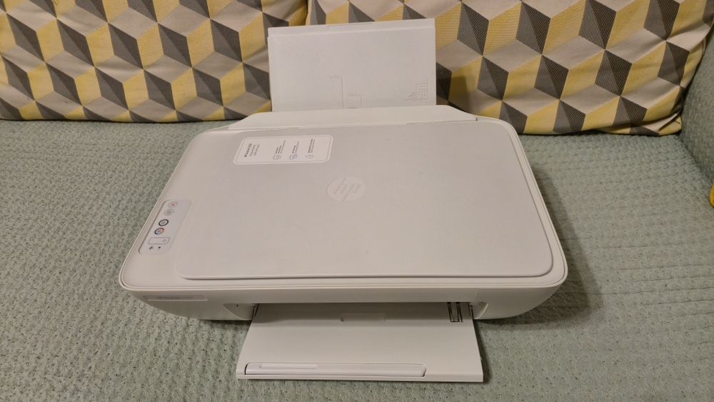 Imprimantă HP DeskJet 2320, print scan copy, stare bună