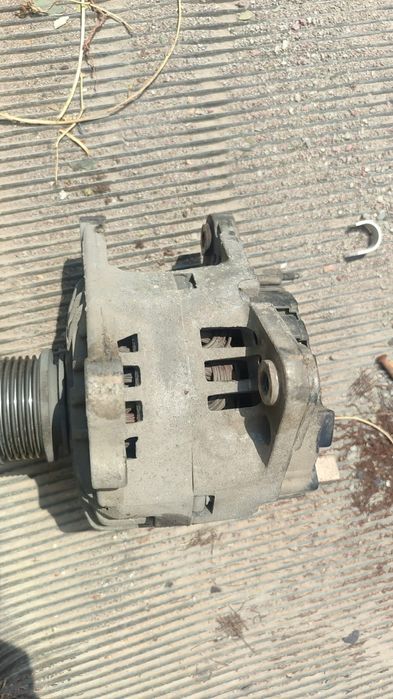 Двигатель AVU 1,6 на гольф 4.