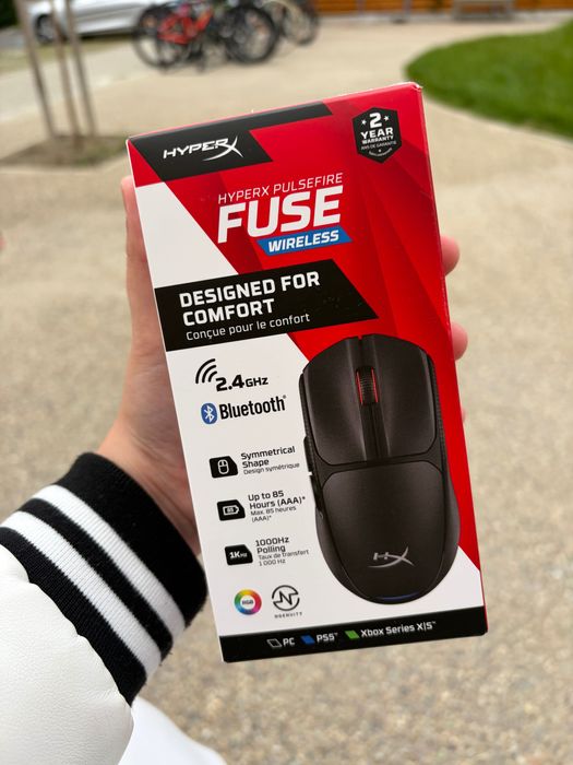 Vând mouse HyperX