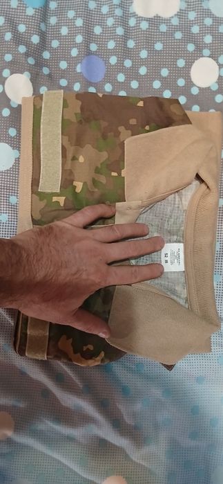 Tinuta militara  marimea 52