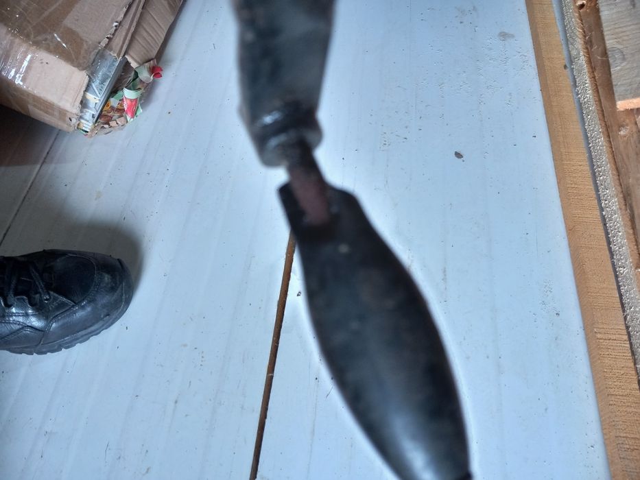 Bormasina manuală pentru gaurit