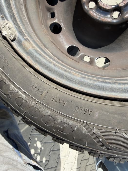 Roti iarna skoda /vw 185/60r15