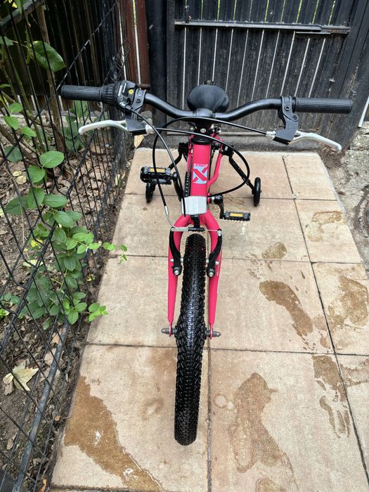 Bicicleta fete noua