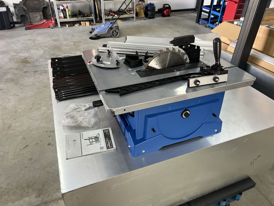 Стационарен  циркуляр с лазер Scheppach HS110 и HS250L SE 2000W 4800об