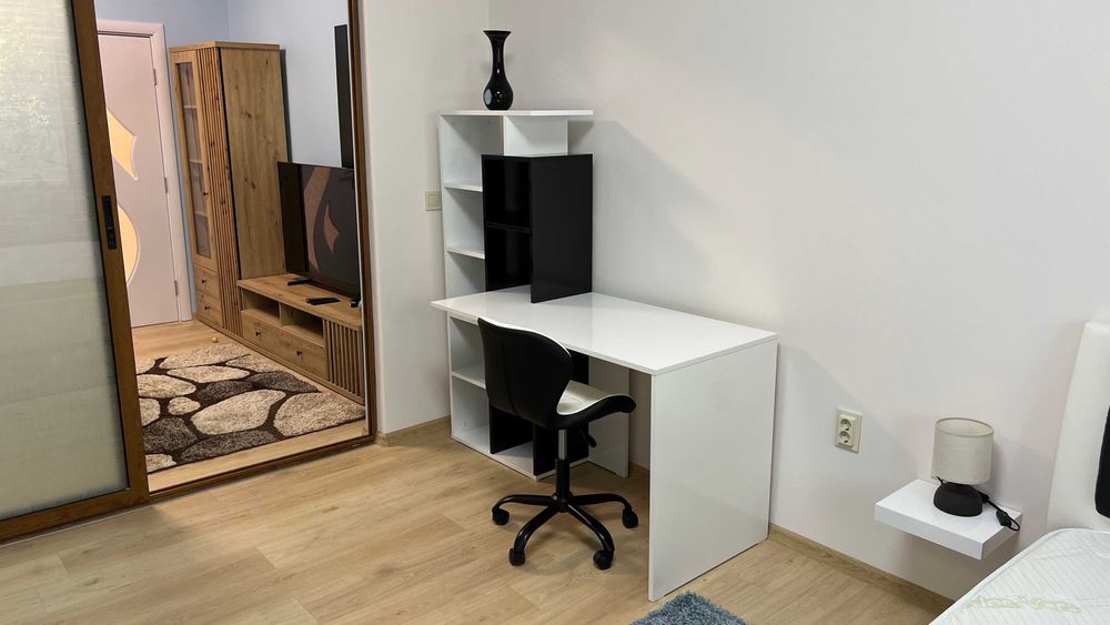 Дава се под наем Тристаен апартамент в София, Център - 65 кв.м за 765 € - Снимка #7