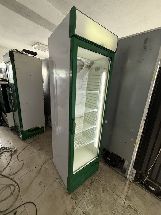 Хладилна витрина SFA COOL 60см/60см/200см 400 литра