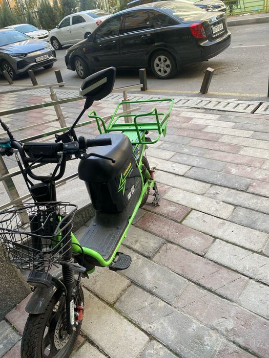 skuter elektroniy