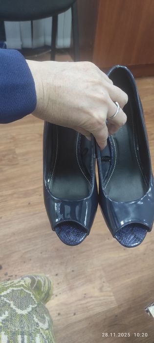 Туфли женские лакированные