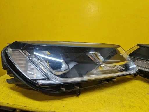 Vw Touareg 7P lift far stanga dreapta faruri xenon adaptiv bi xenon