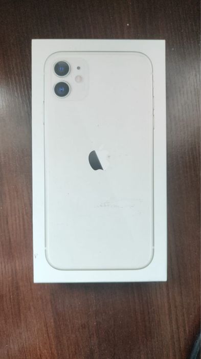 продам Iphone 11