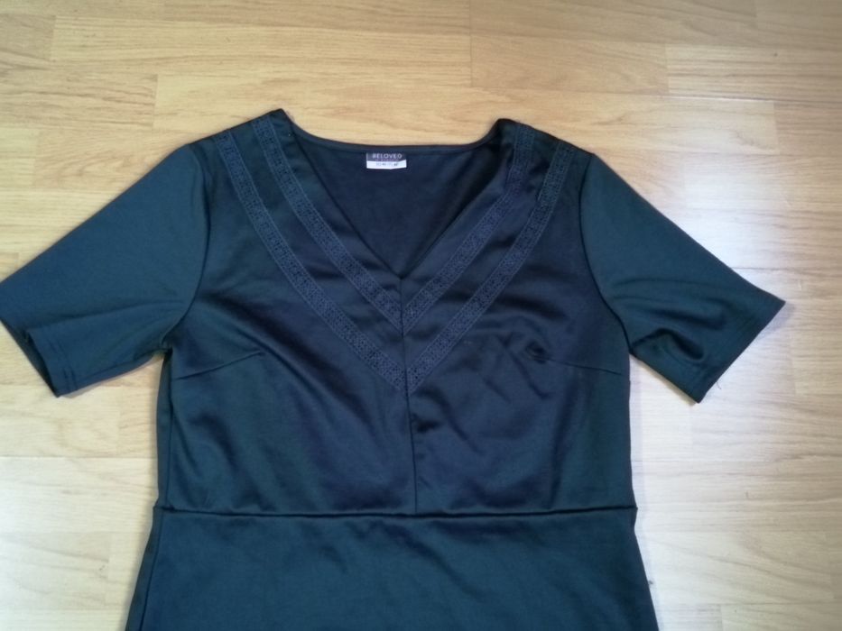 Rochie neagra eleganta