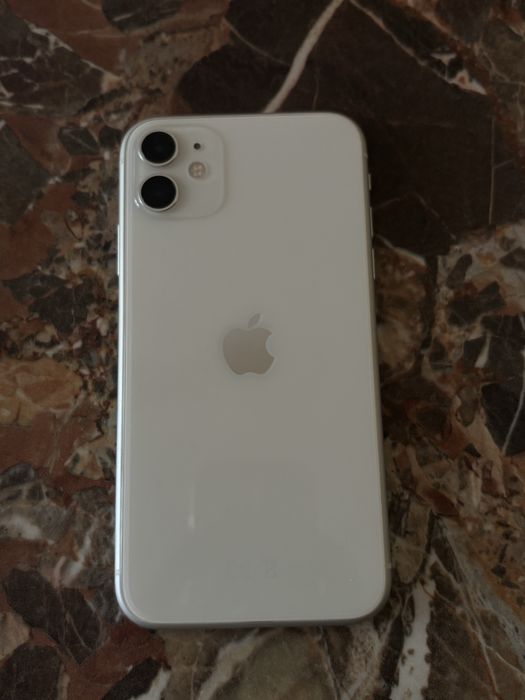 iphone 11 , белый 128GB срочно продам
