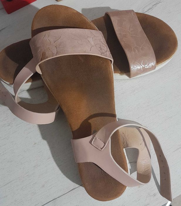 Сандали, 37 номер