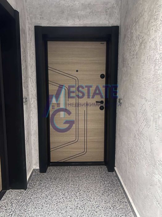 Продава се Двустаен апартамент в Бургас, Сарафово - 70 кв.м за 1020 €/кв.м - Снимка #1