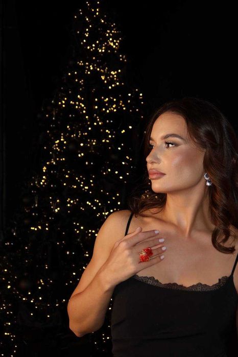 Кольцо Dior с кораллом