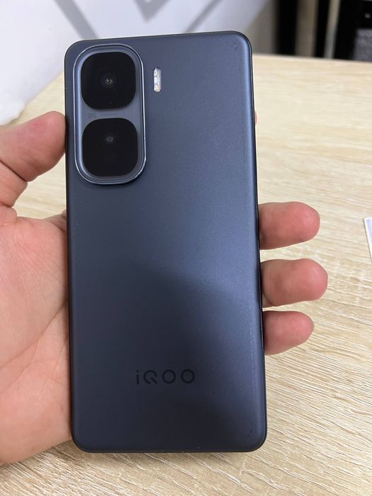 VIVO IQOO Neo 10 (china) version