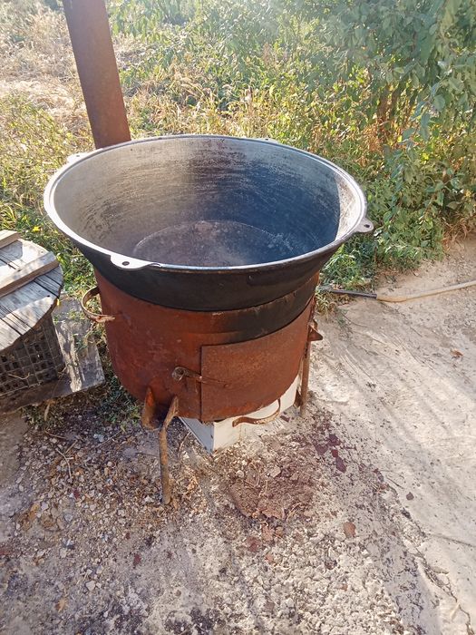Продам большой Казан ошак советский