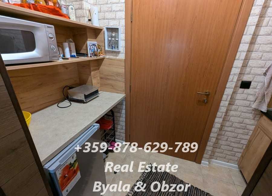 Продава се Двустаен апартамент в Бяла - 70 кв.м за 786 €/кв.м - Снимка #15