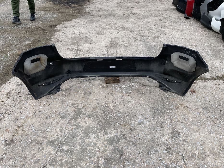 Задна броня за Фолксваген Голф Volkswagen Golf 7/2013-2017г 3бр