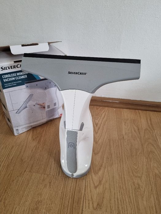Aspirator pentru geamuri Silvercrest