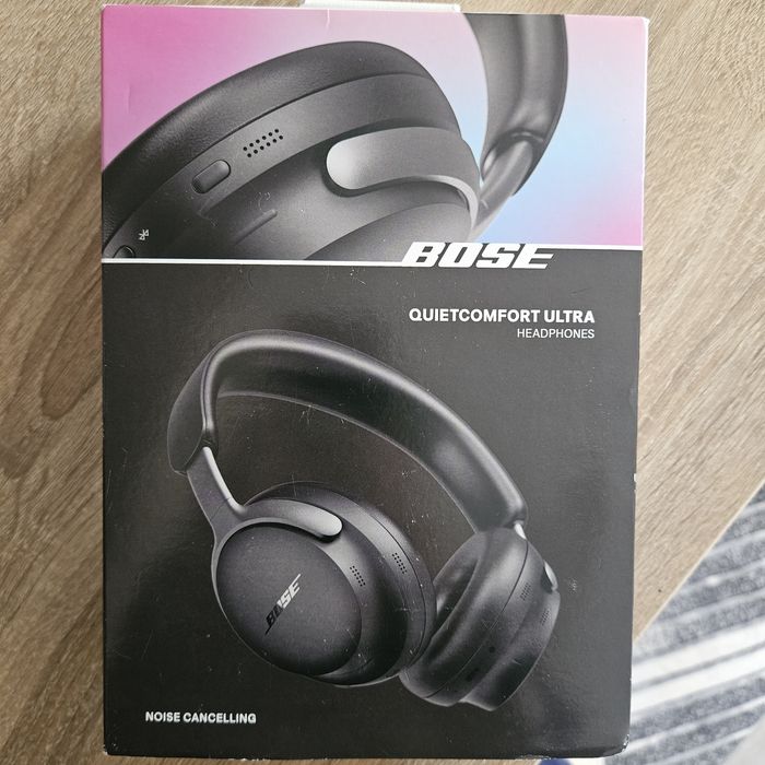 Casti Bose Quietcomfort ultra Sigilate