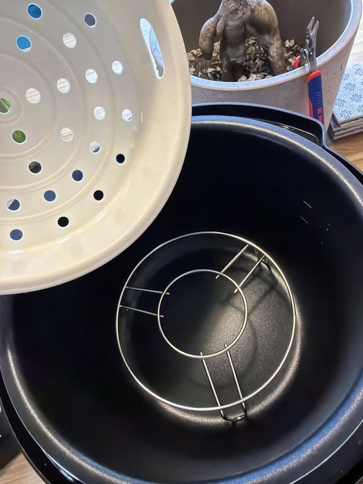 Oala cu presiune NOUA