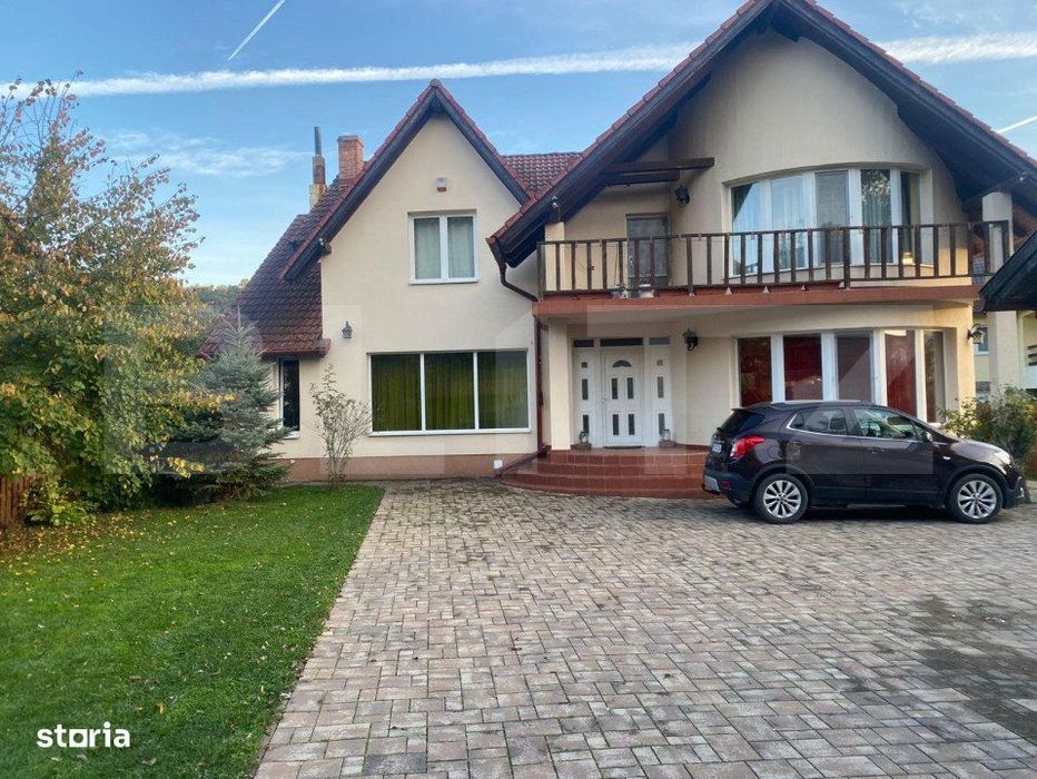 Casa de 4 camere, 240 mp, teren 1750 mp, in Valea Iubirii