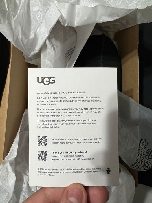 Ugg tasman II slippers