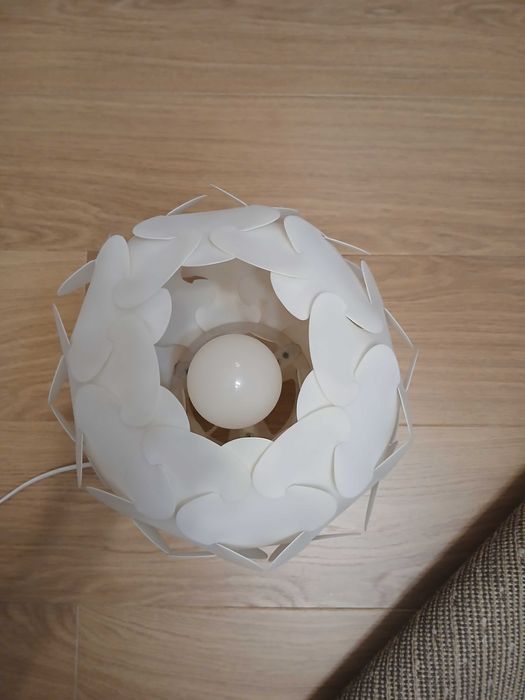 Veioza / lampa alba IKEA Fillsta