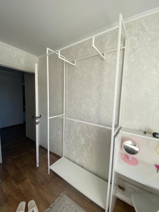 Продам Стойка для одежды металлический каркас