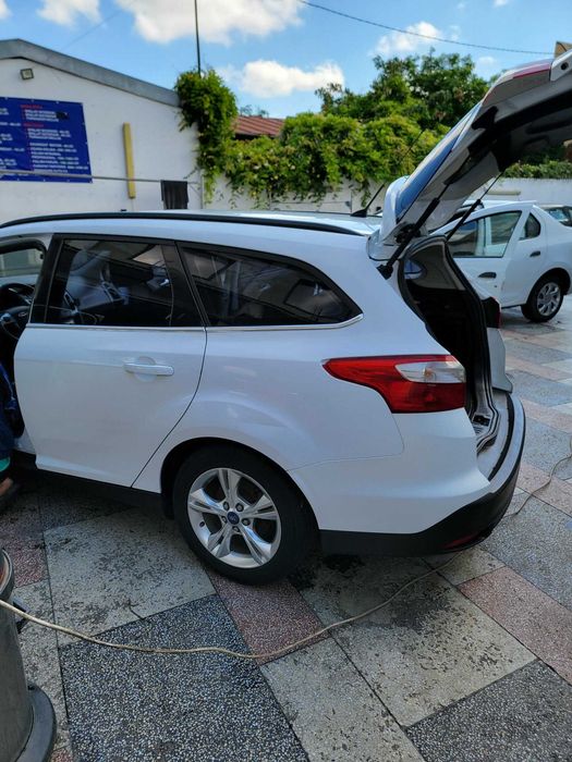 FORD Focus 2012 — imagine 3