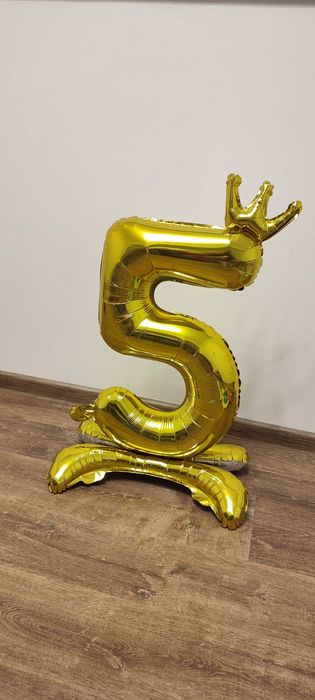 Фолиев балон цифра 5 с корона