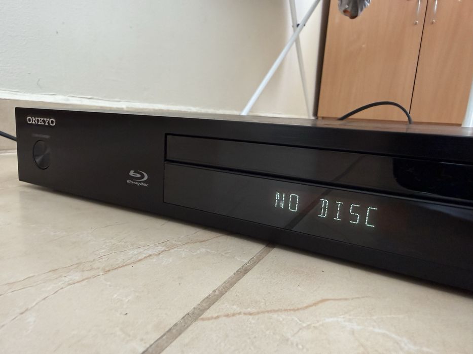 Onkyo BD-SP353 Blu-Ray disk player