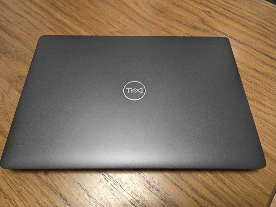 Dell Latitude 5300 - 13'' i5 8265U, 8GB RAM, 120 GB SSD