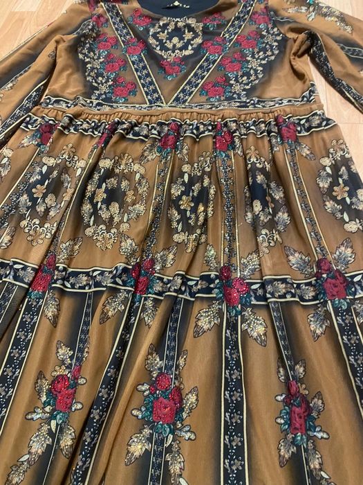 Продаём платье суперское