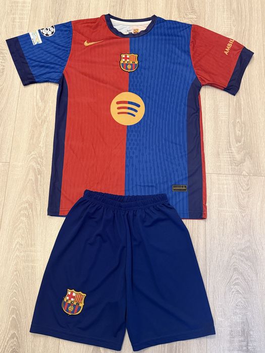 Echipament fotbal