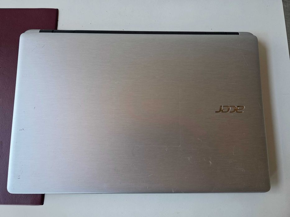 Laptop Acer Aspire V