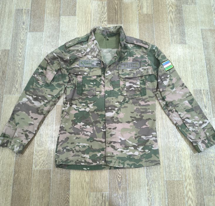 Военная форма - комуфляж без брюк, размер 48-50