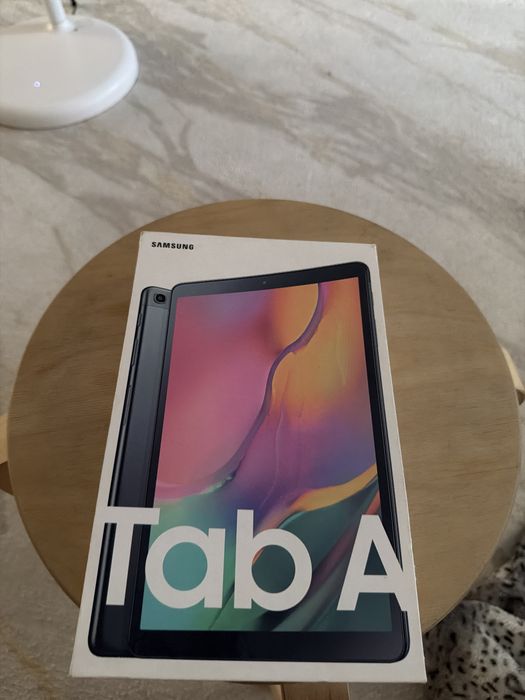 Продам планшет самсунг
