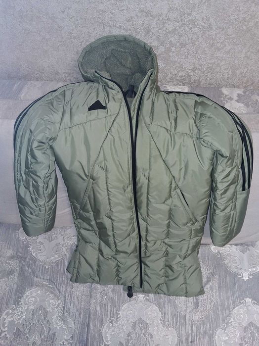 Парка ADIDAS, ростовка 140.