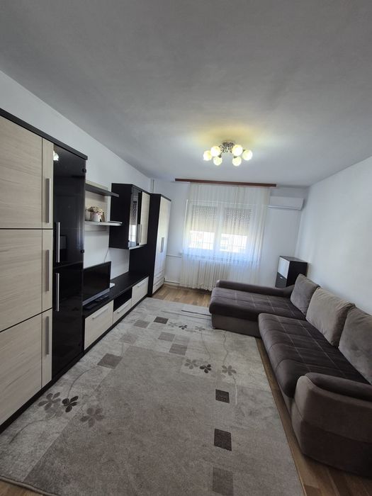 Garsoniera de închiriat zona Uzina 2